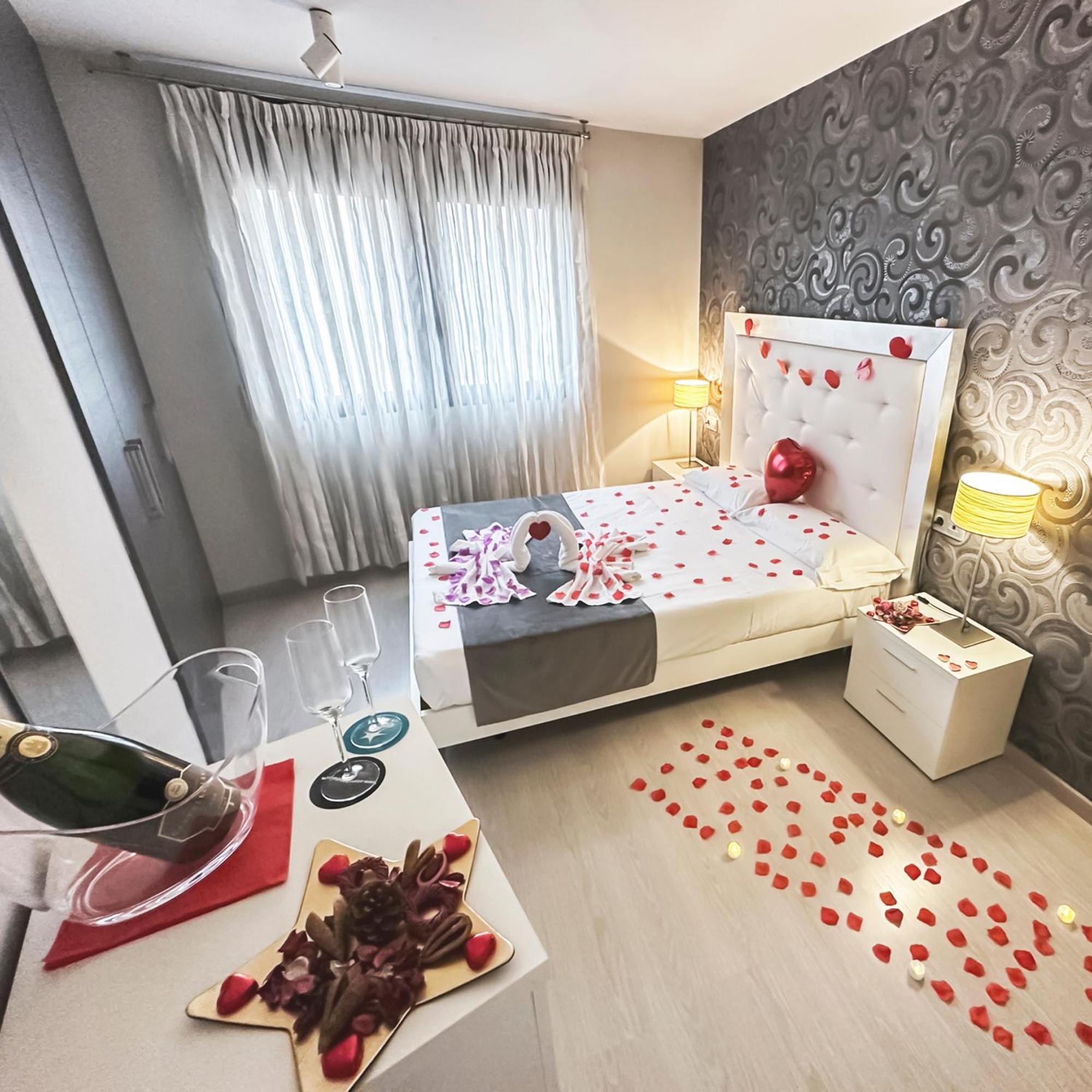 Apartamentos Real Lleida Exteriör bild