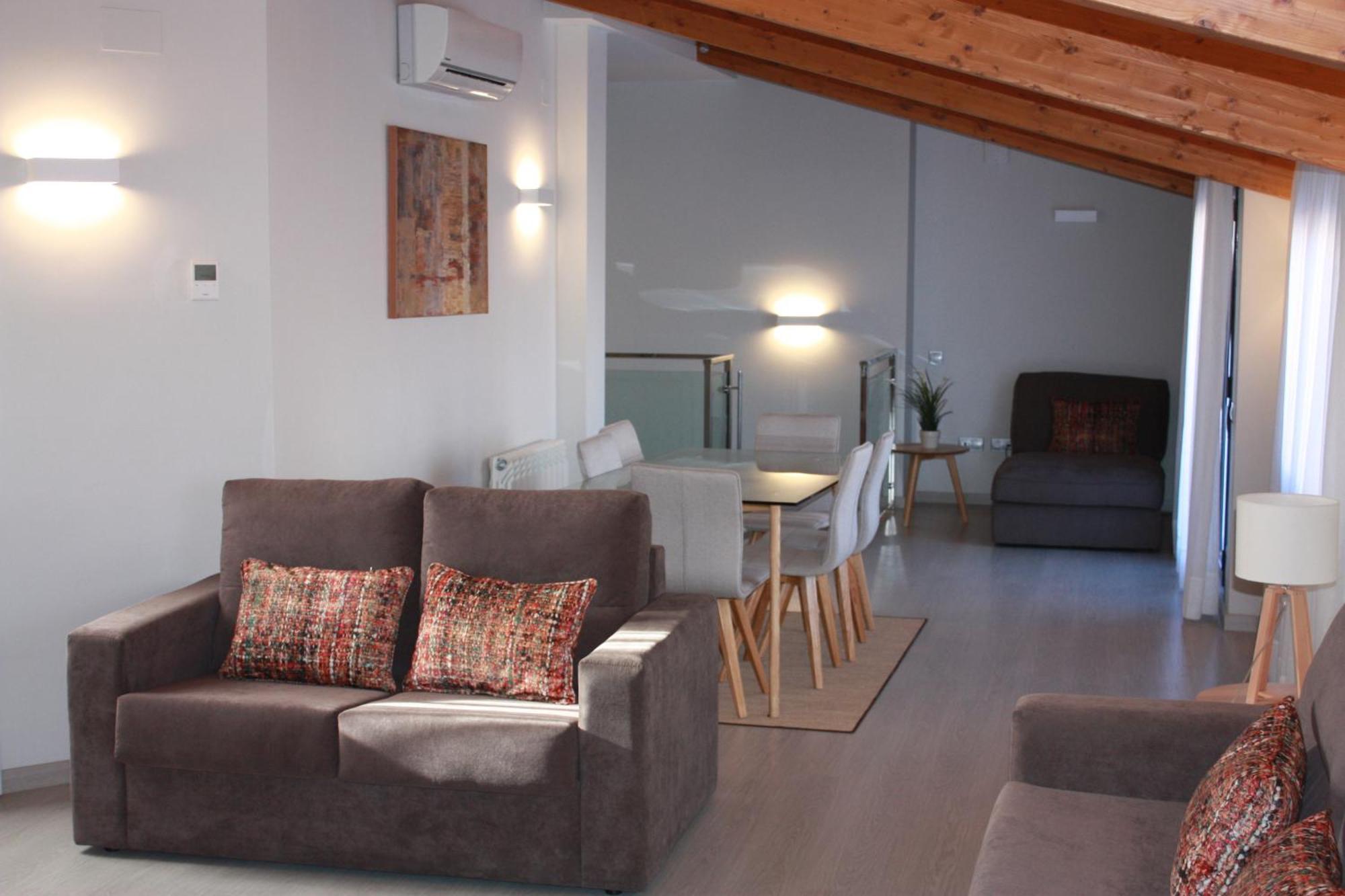 Apartamentos Real Lleida Rum bild
